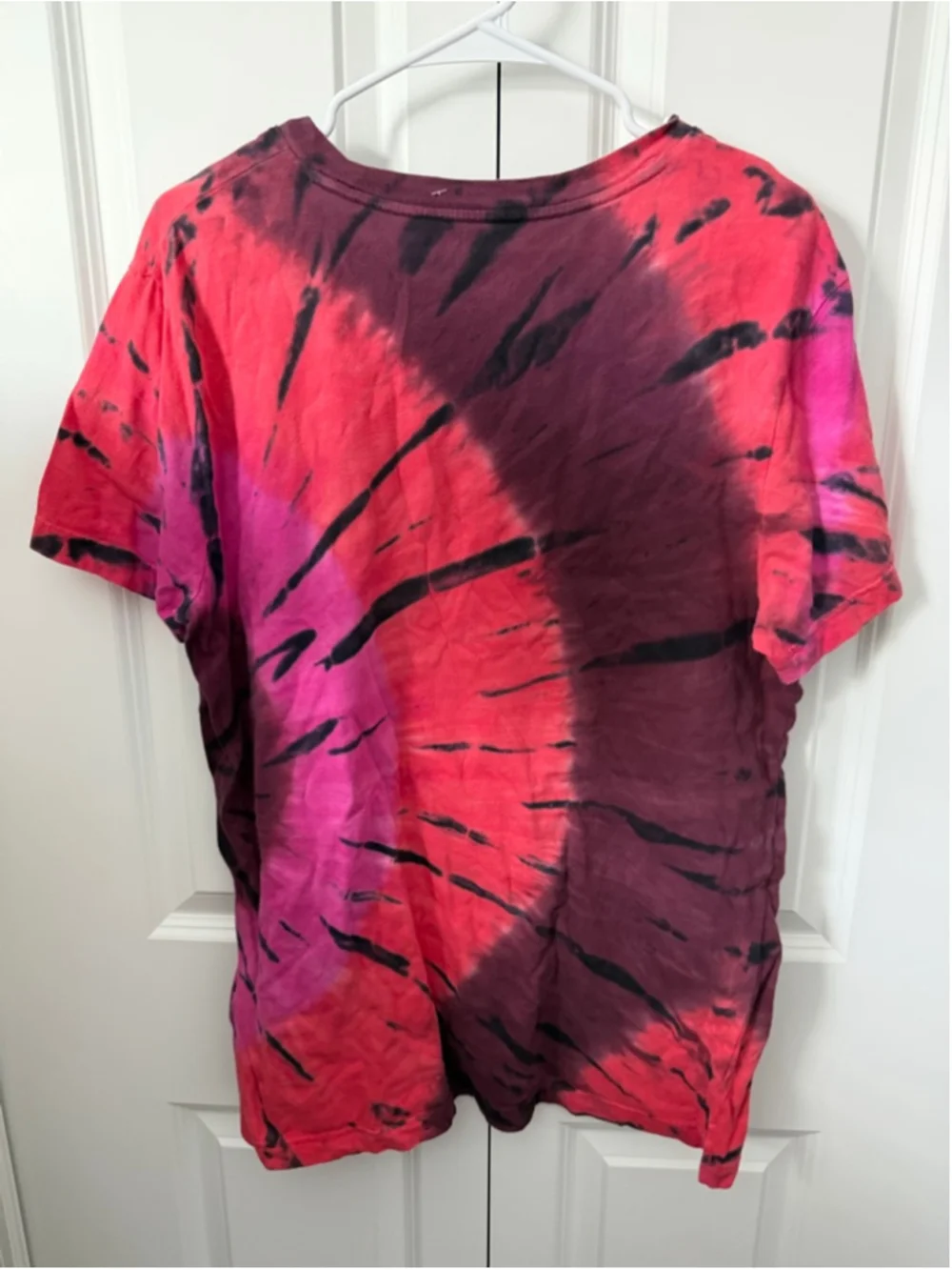 PINK Victoria's Secret M Tie-Dye Short Sleeve Tee Red Pink